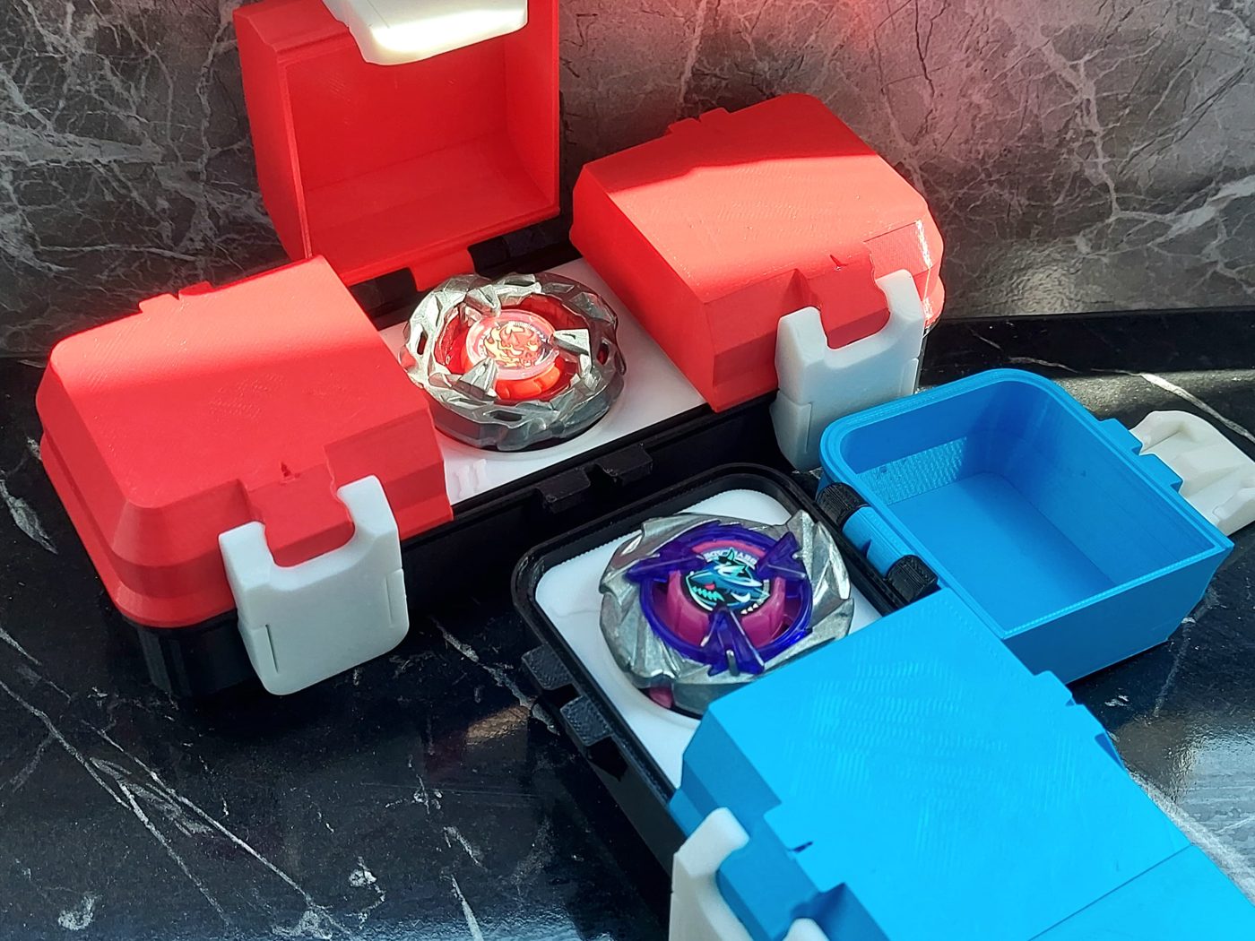 Beyblade kutu görsel 2