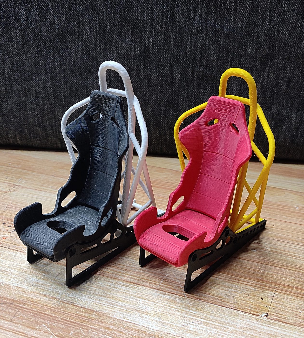 recaro yarış koltuğu telefon standı